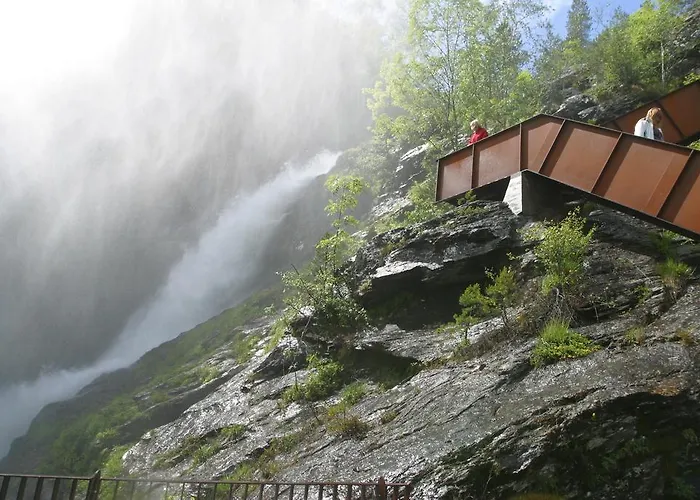 Aldeamento Turístico Sauda Fjord Saudasjøen